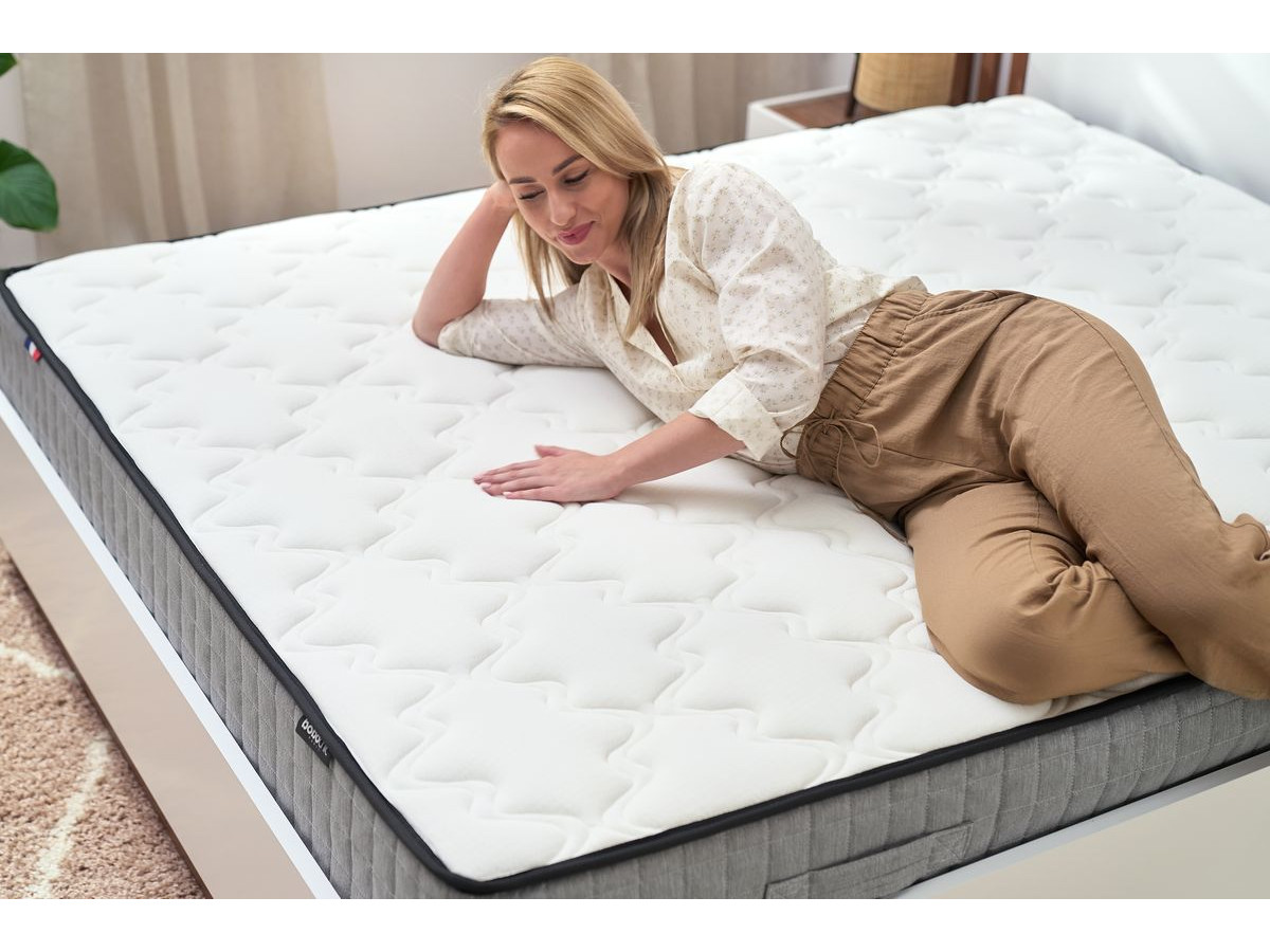 ZOE matras 26 cm 638 pocketveren + traagschuim