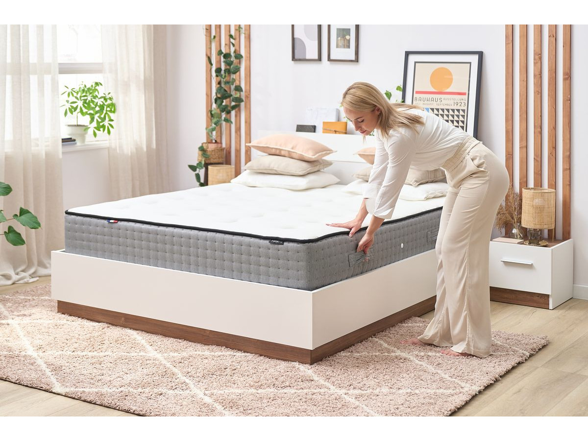 CAPUCINE matras 30 cm 672 pocketveren + traagschuim