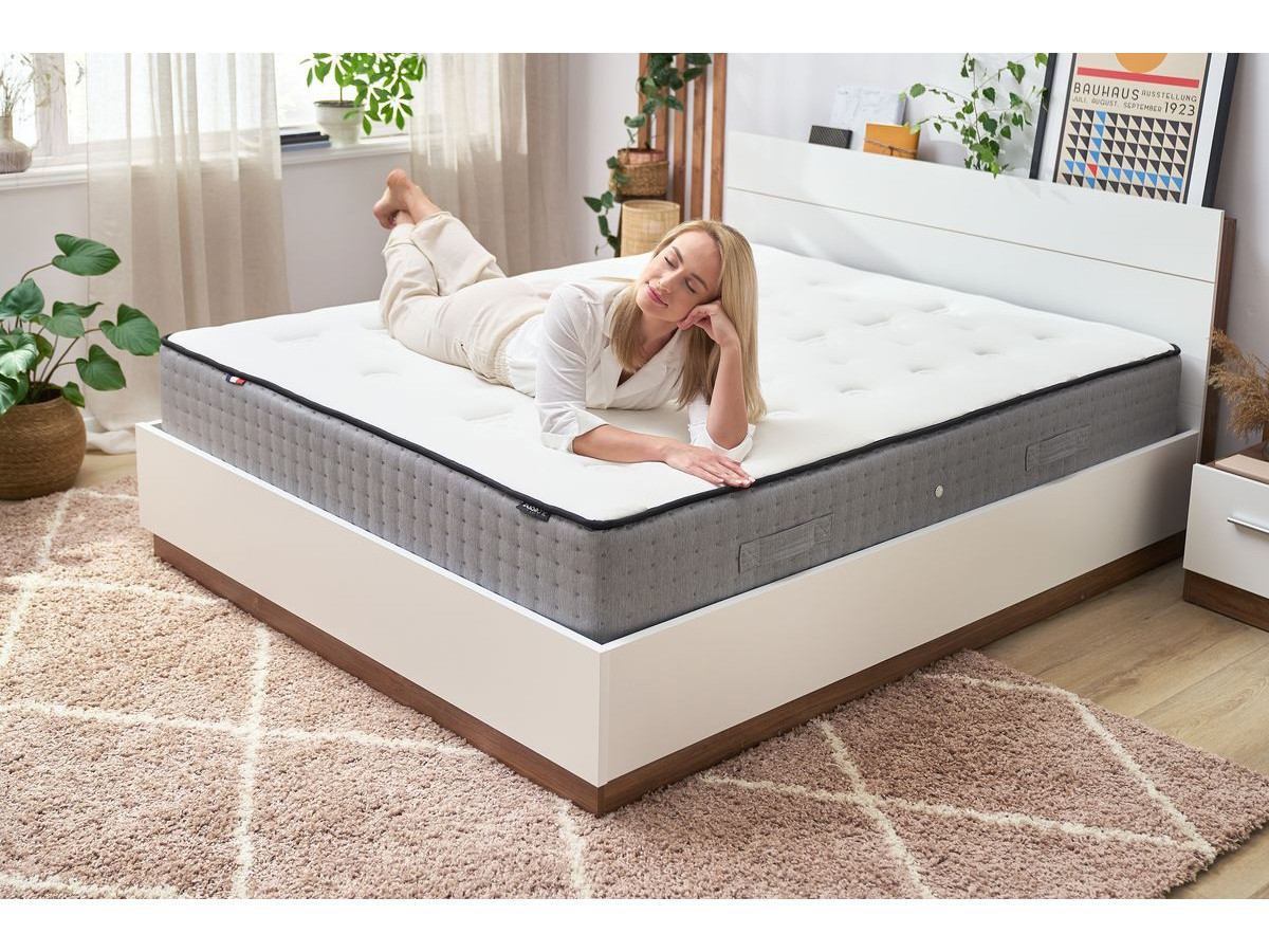 CAPUCINE matras 30 cm 672 pocketveren + traagschuim