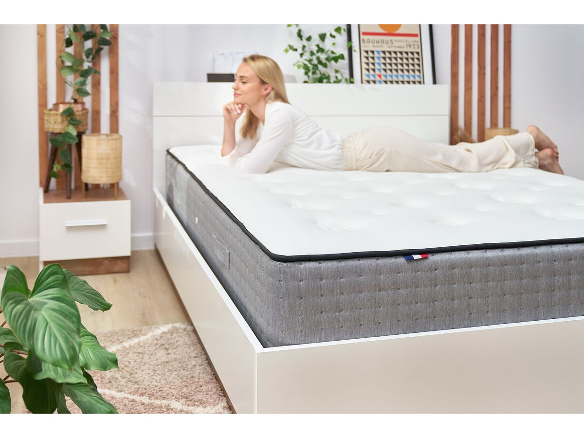 CAPUCINE matras 30 cm 672 pocketveren + traagschuim