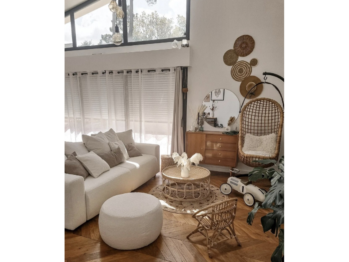 Canapé droit convertible coffre ENVY tissu bouclette doux avec pouf rond