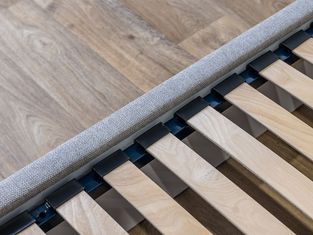 BLANDINE opbergbed in structuurstof met nachtkastjes