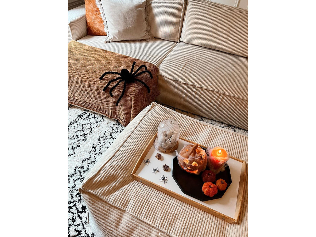 Canapé d'angle réversible convertible coffre NIHAD velours côtelé avec pouf