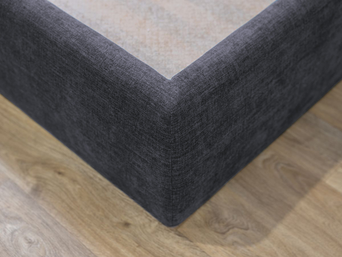 LOUISE opbergbed met gestoffeerd hoofdeinde