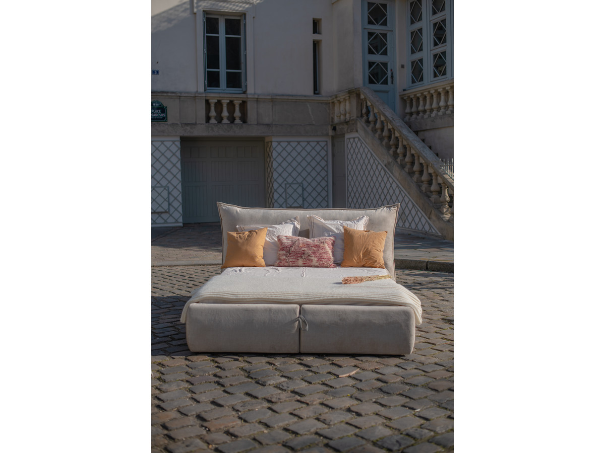 Lit coffre JADE avec tête de lit effet oreiller