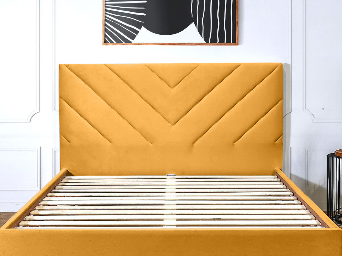 ROMANE bed met lattenbodem van massief fluweel