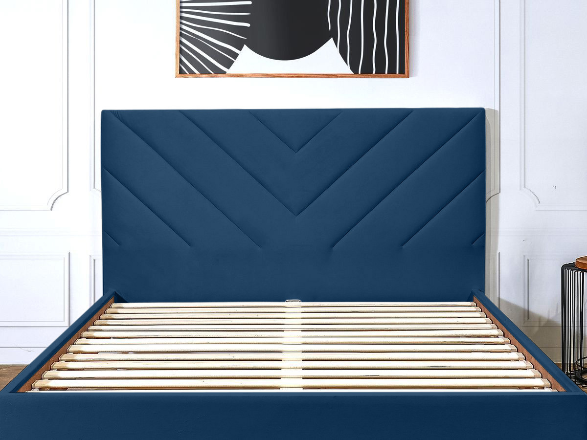ROMANE bed met lattenbodem van massief fluweel