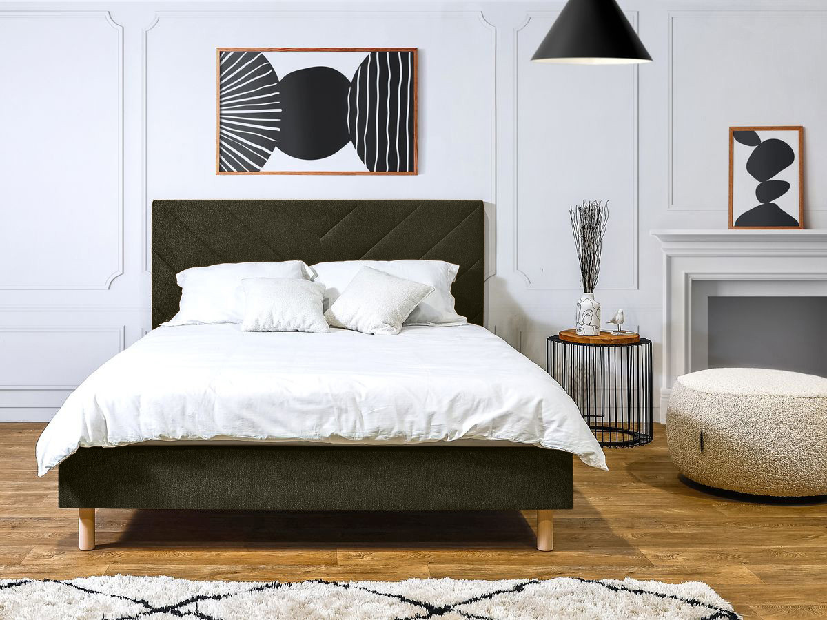 ROMANE bed met massieve lattenbodem in structuurstof