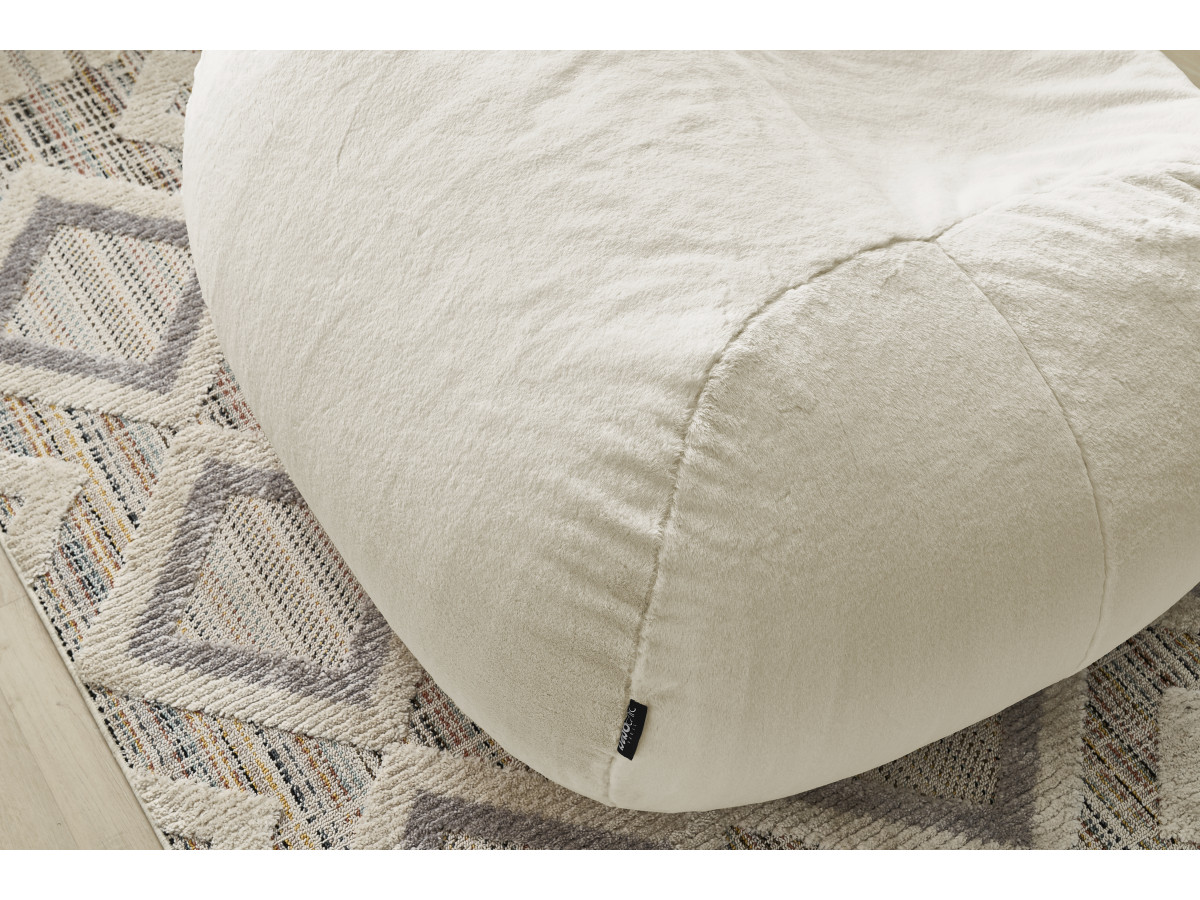Pouf ultra moelleux MERIBEL tissu imitation fourrure