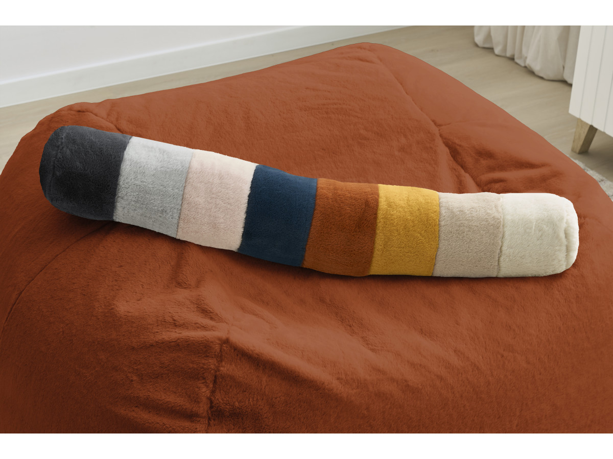 Pouf ultra moelleux MERIBEL tissu imitation fourrure