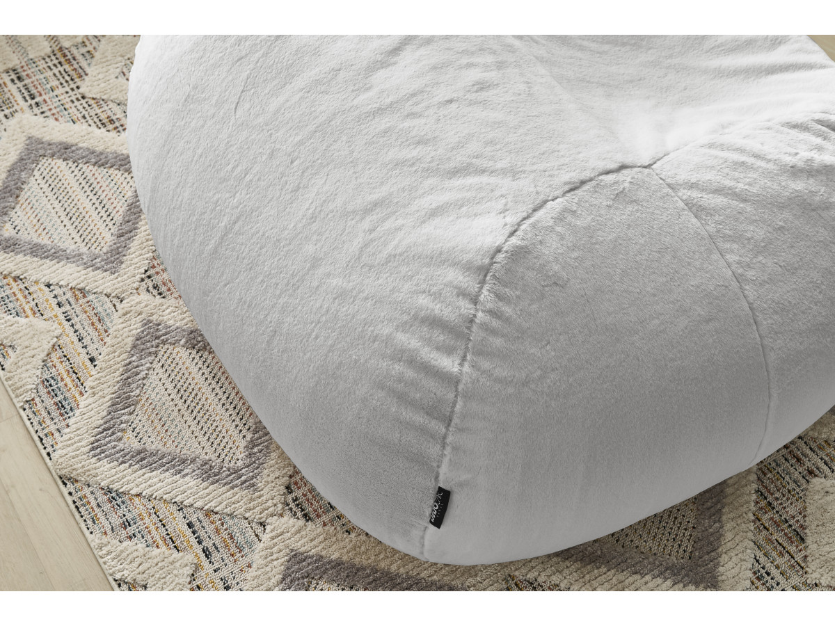 Pouf ultra moelleux MERIBEL tissu imitation fourrure