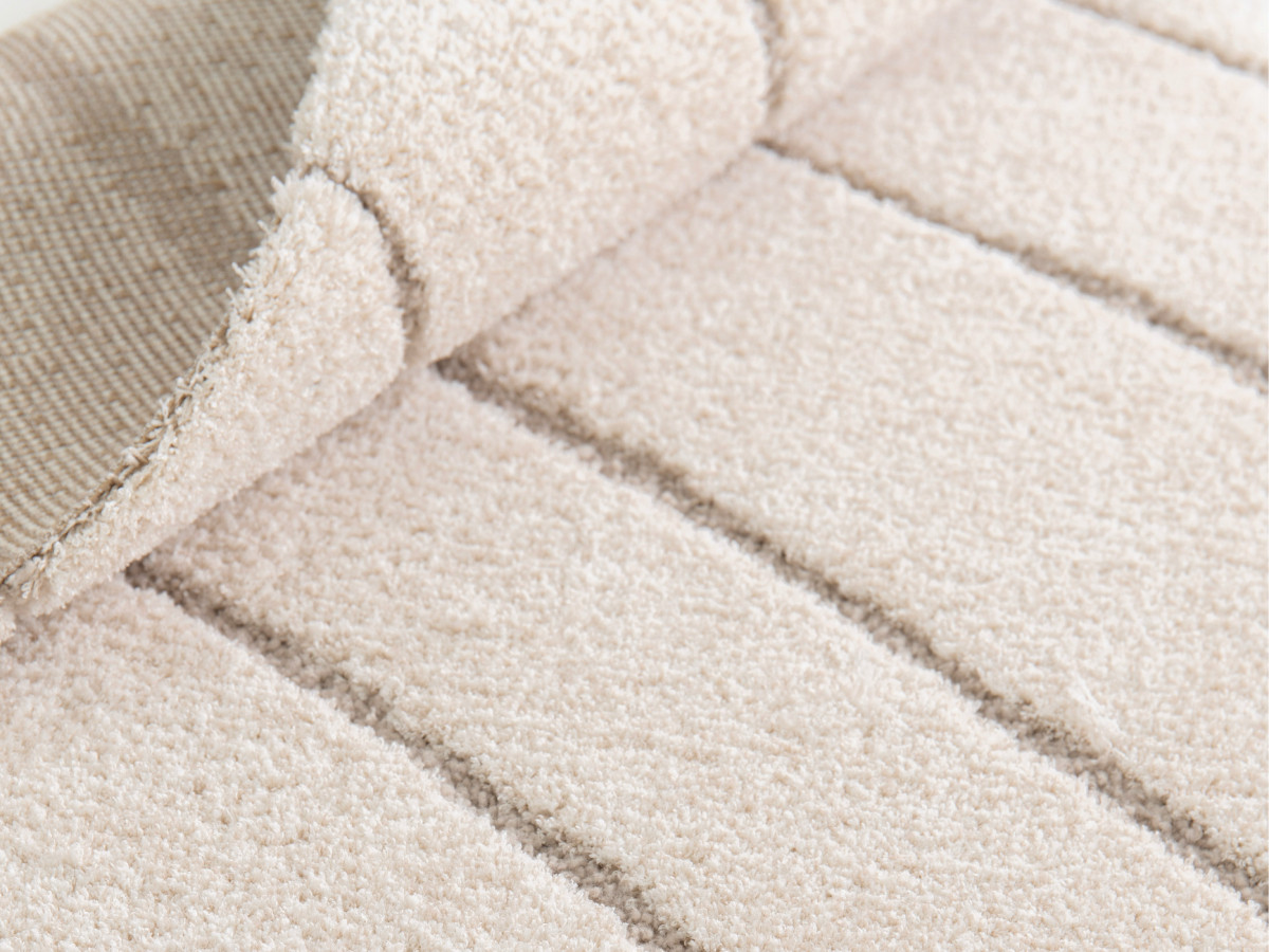 Tapis poils ras BENOIT motif abstrait