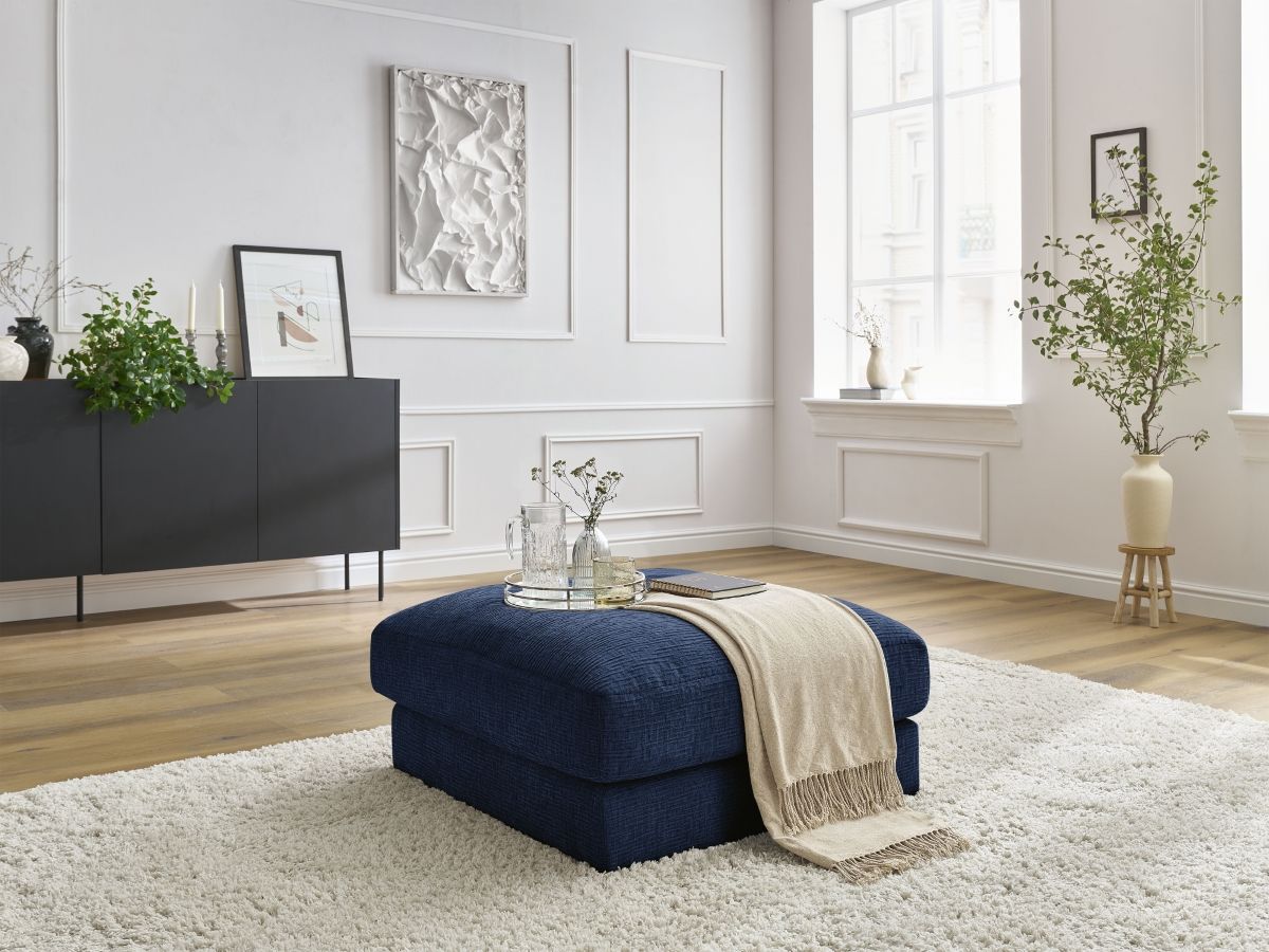 Pouf LEONARD texturé bleu foncé