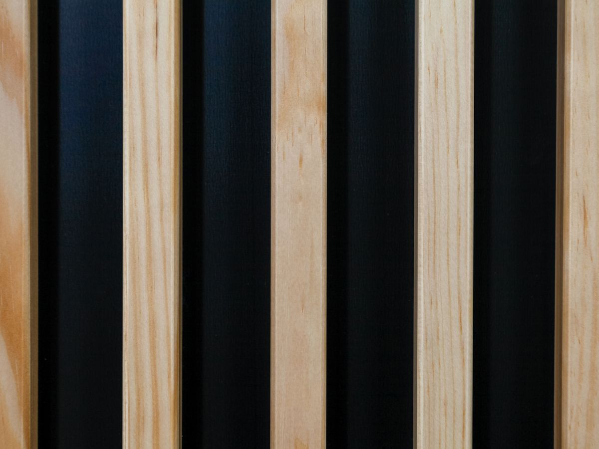 5-deurs dressoir 220 cm CORNEILLE massief grenen klampen