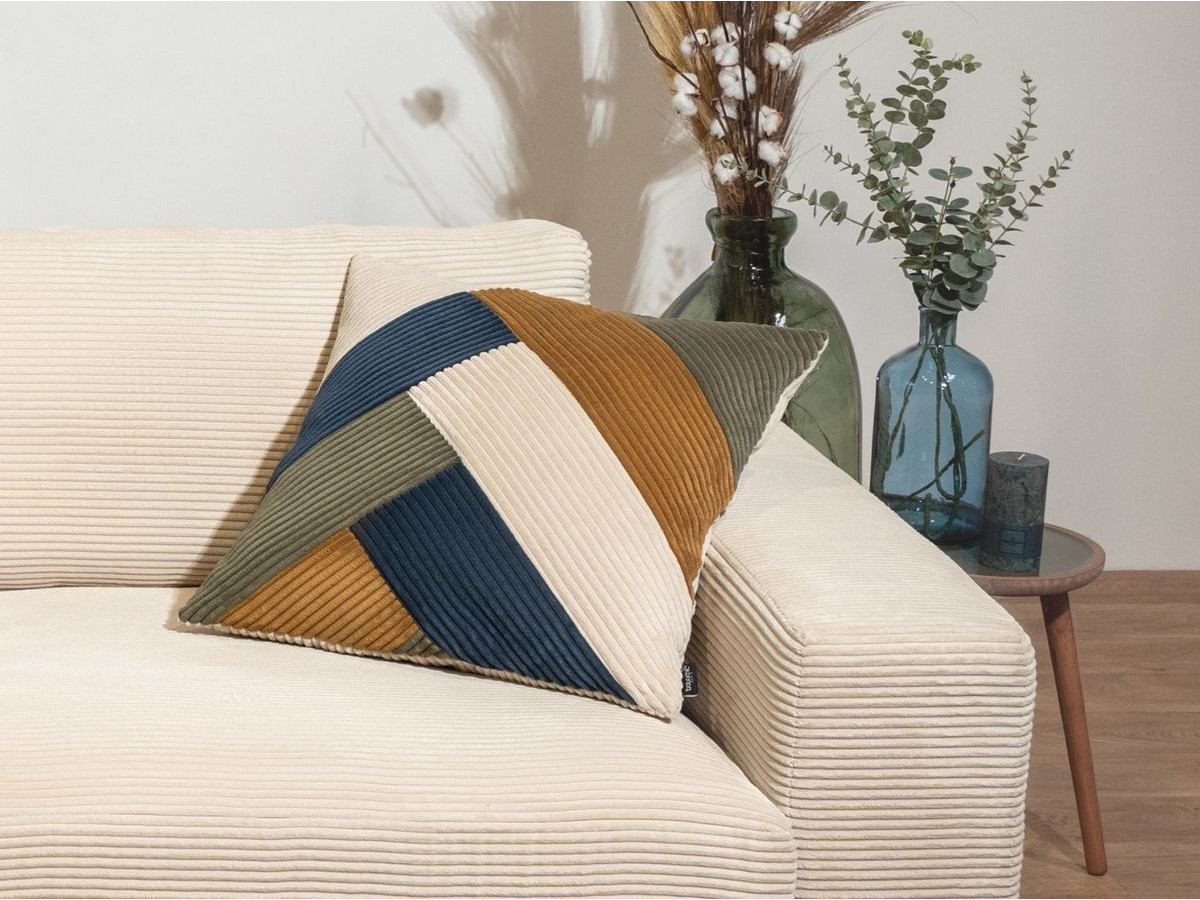 LARA omkeerbaar patchwork kussen