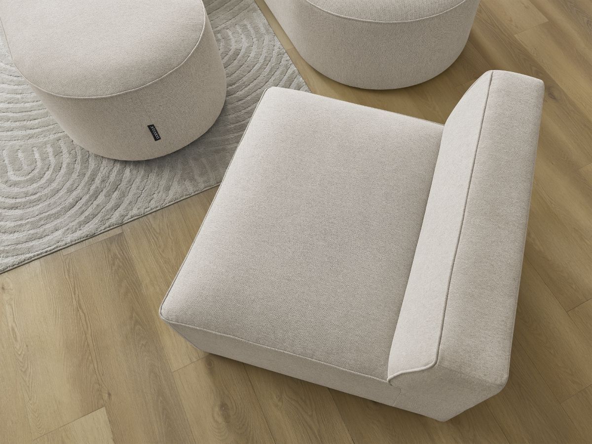 ROUSSEAU modulaire vaste hoekbank in gemêleerde stof met 1 fauteuil en 1 poef