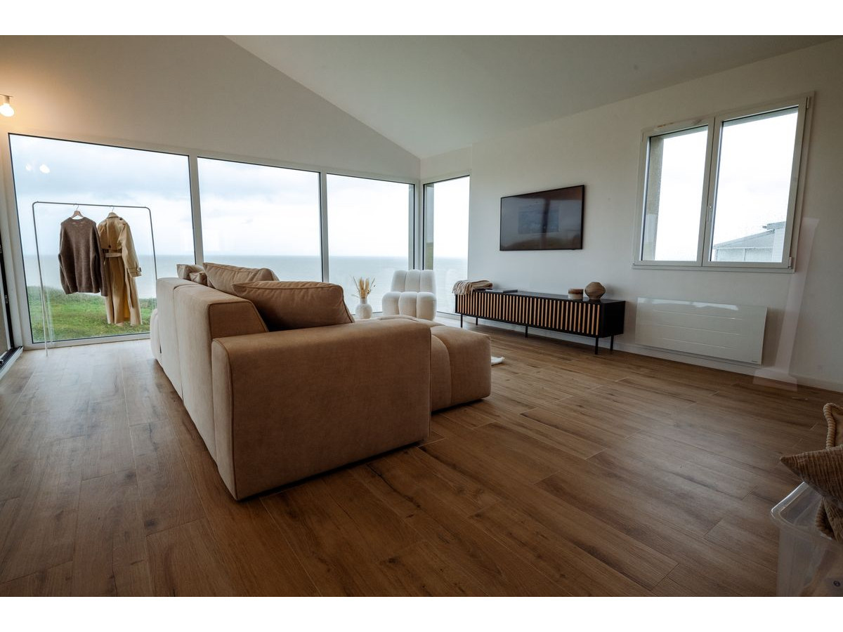 TV-kast met 5 deuren, 220 cm, CORNEILLE, massief grenen latten