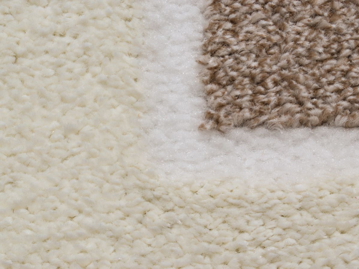 Tapis poils courts MAXINE motif géometrique