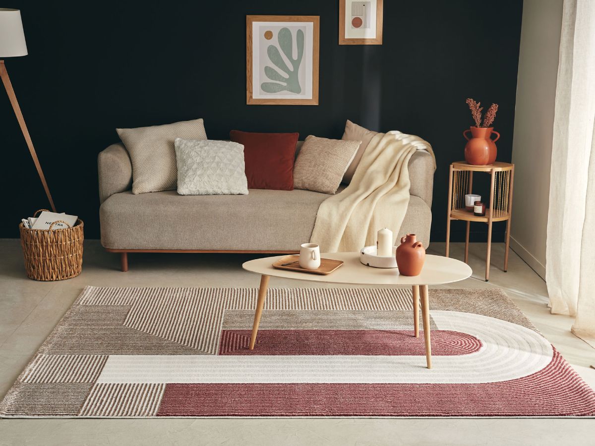 FRANE kortpolig vloerkleed met geometrisch patroon