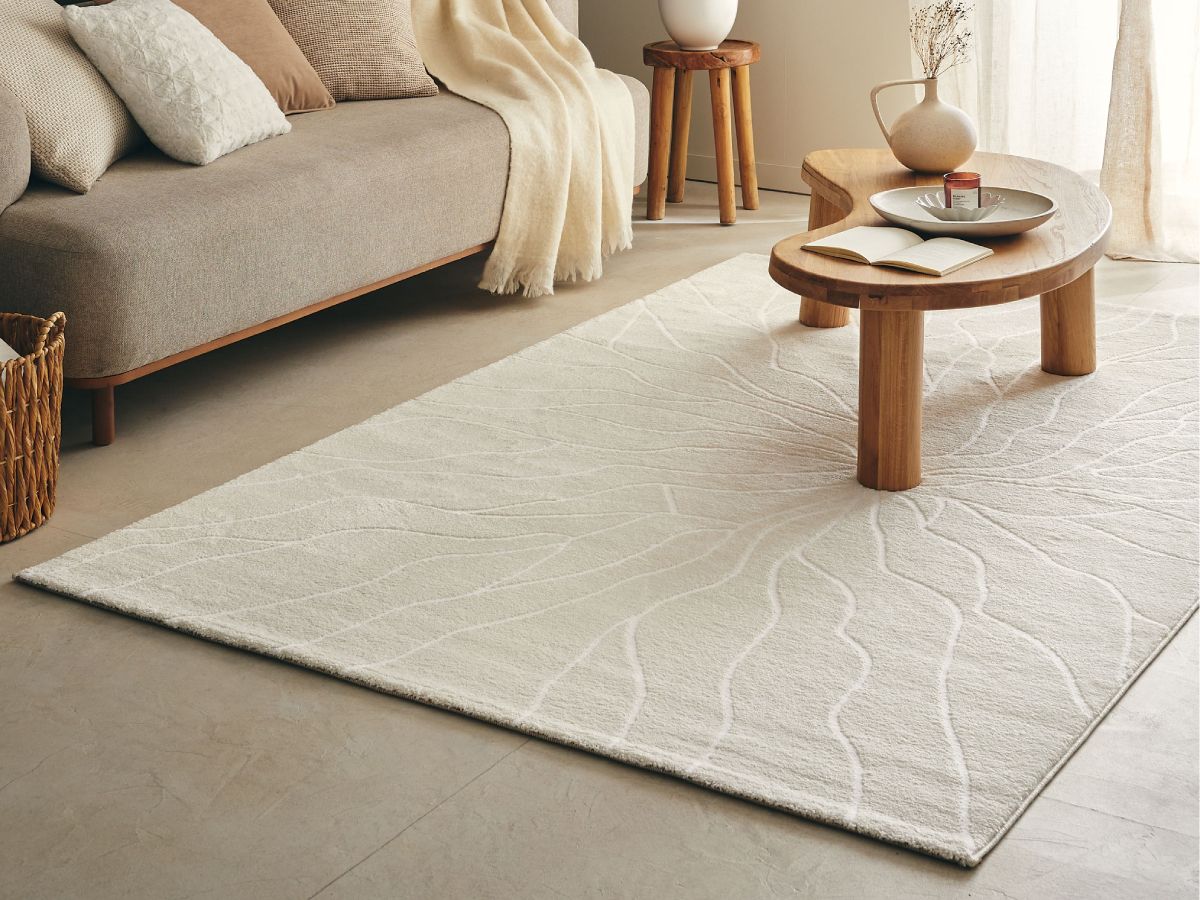 NORMA kortpolig vloerkleed met abstract patroon