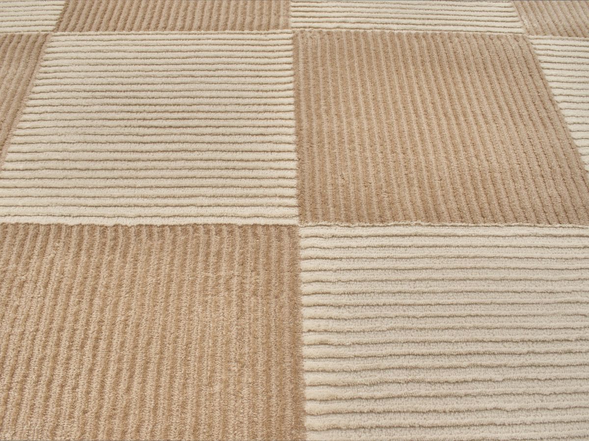 Tapis poils courts ANOUCK motif géometrique