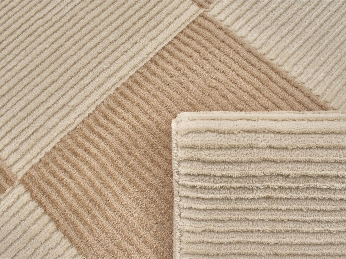 ANOUCK kortpolig vloerkleed met geometrisch patroon