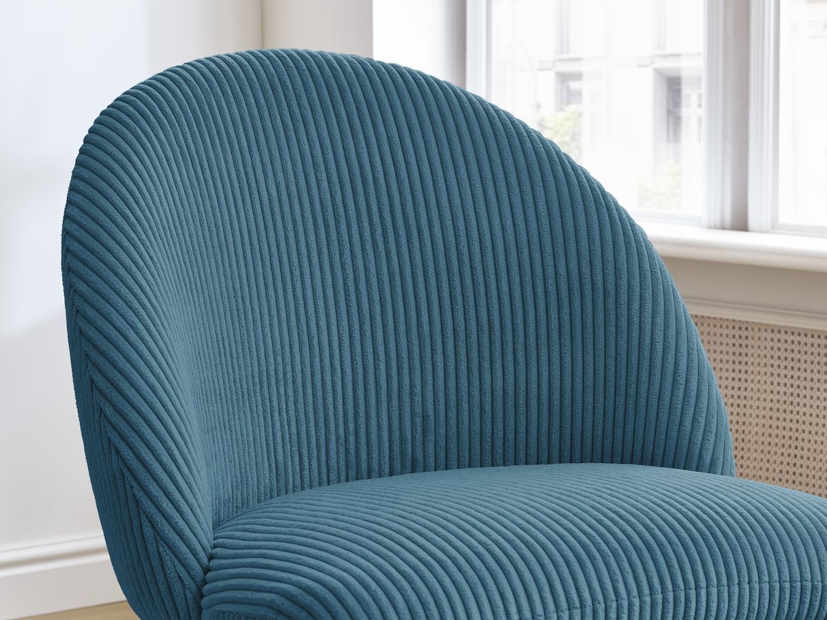 LALIE stoel in corduroy stof en zwarte metalen poten