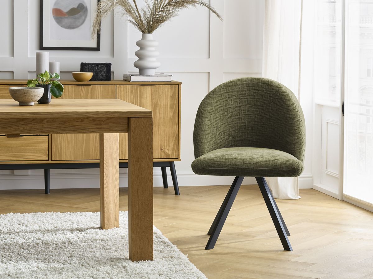 Chaise LALIE texturé et pieds étoile vert