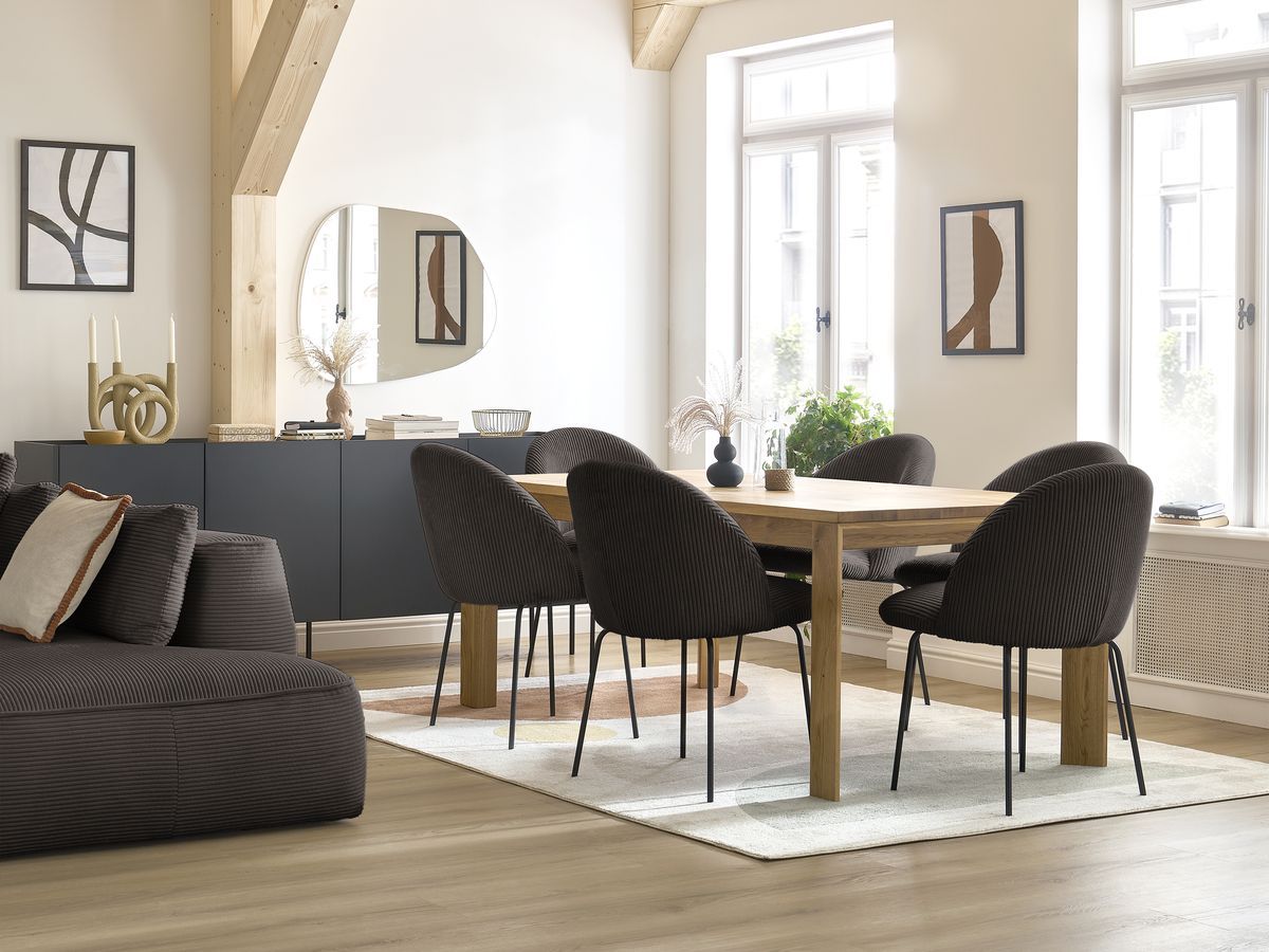 Set LALIE-stoelen in corduroystof en zwarte metalen poten