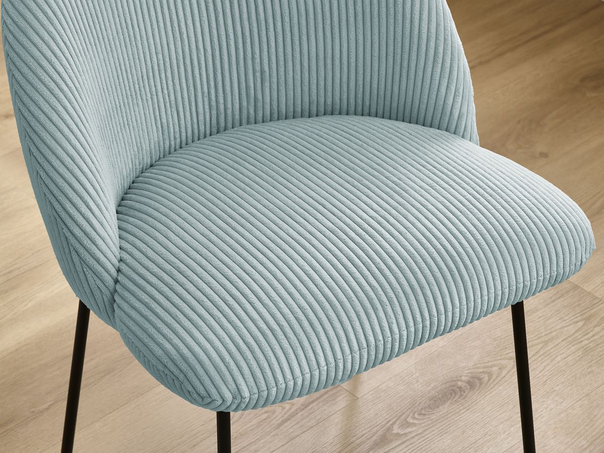 Set LALIE-stoelen in corduroystof en zwarte metalen poten