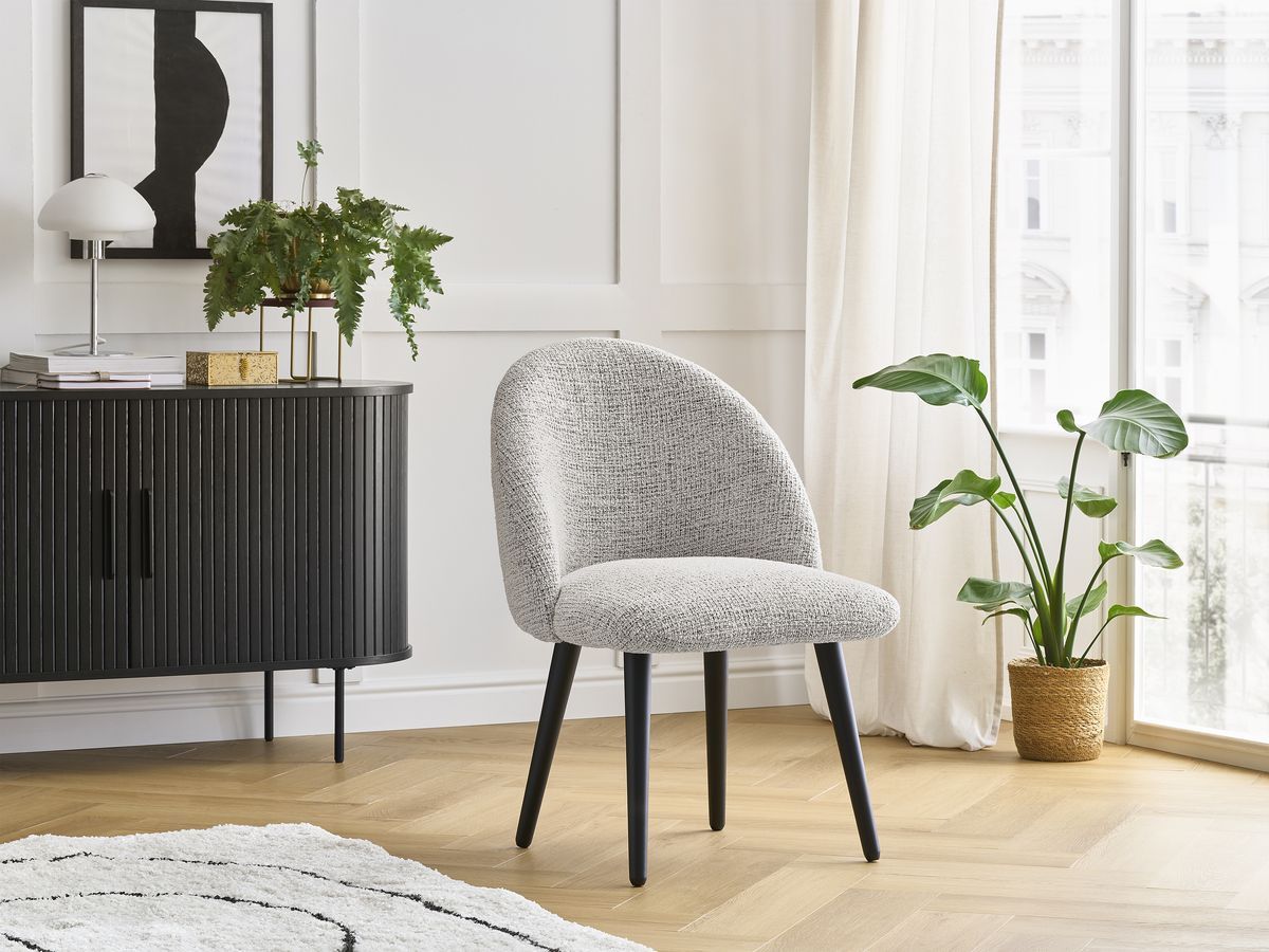 Set LALIE-stoelen in gevlekte stof en zwarte Scandinavische poten