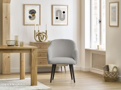 Chaise SOPHIE tissu bouclette et pieds scandinaves noirs