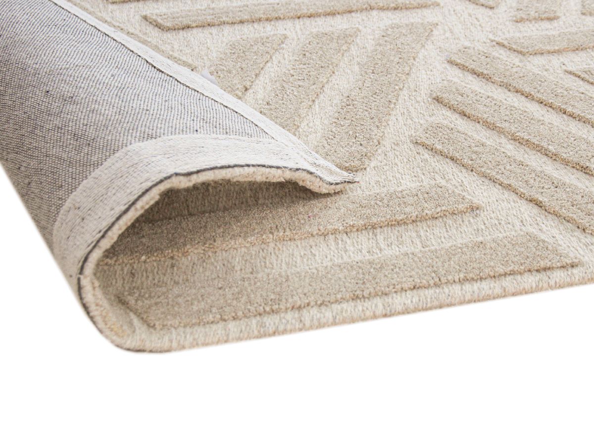 Tapis poils ras OSTARA motif géometrique beige — vue 5