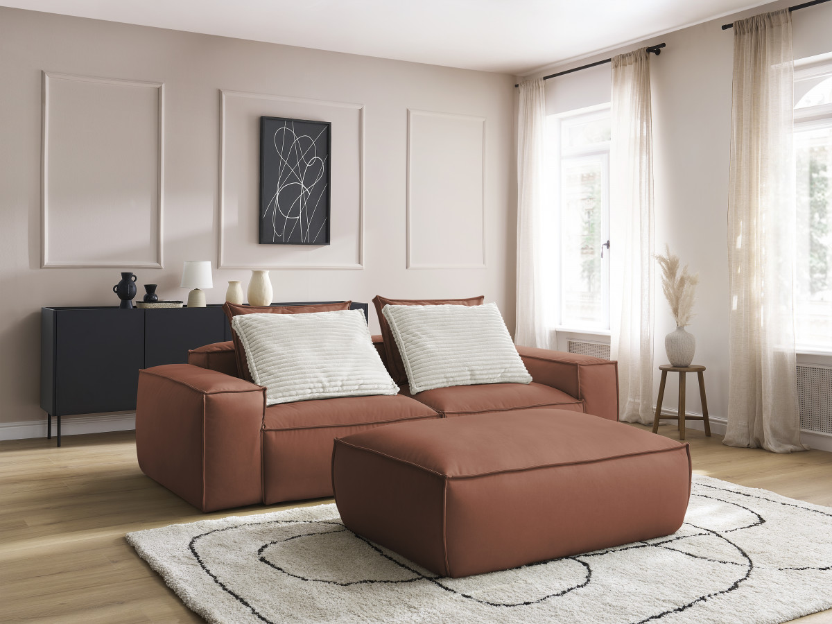 Canapé droit fixe 3 places ultra moelleux BOHEME cuir végan avec pouf