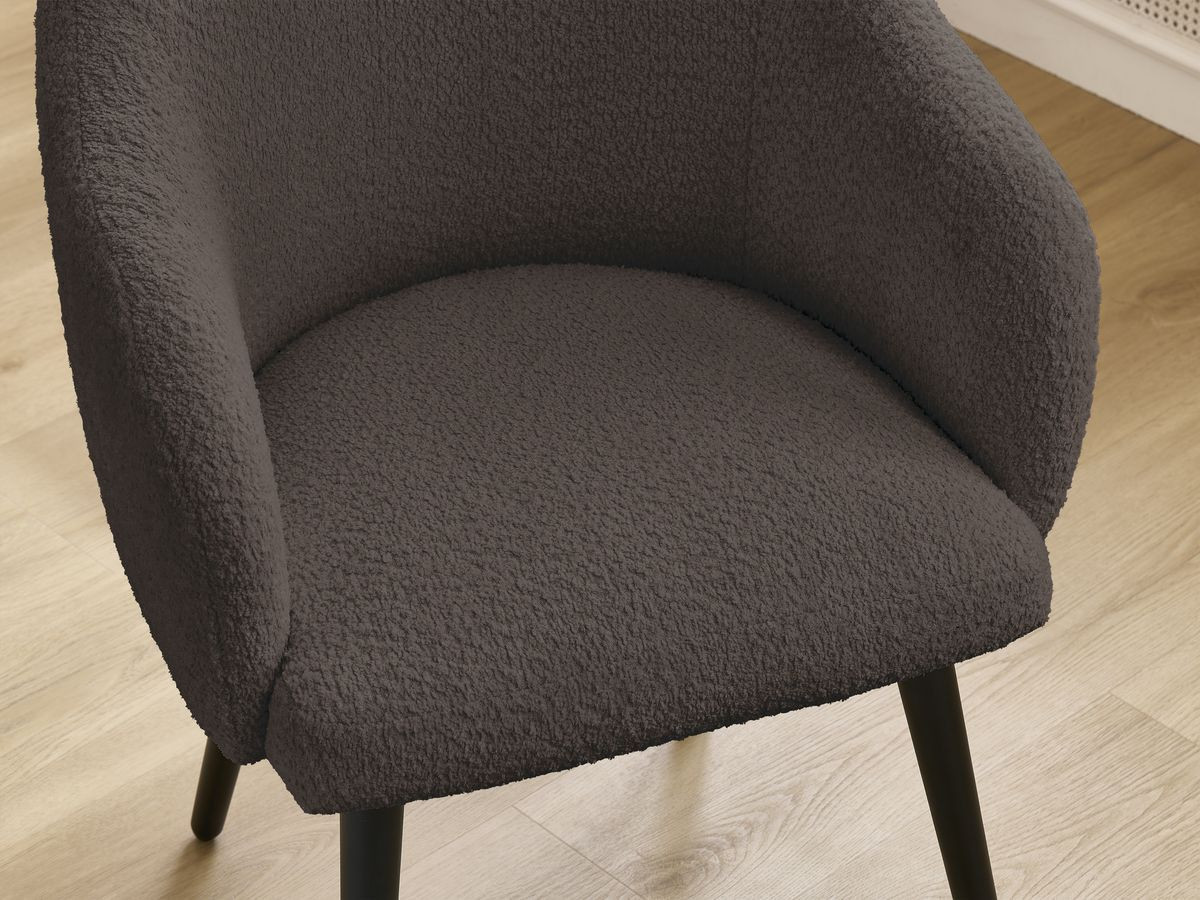 Set SOPHIE stoelen in badstof en zwarte Scandinavische poten