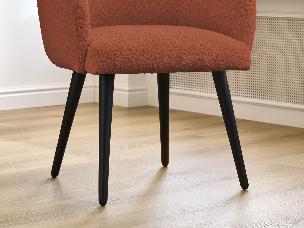Set SOPHIE stoelen in badstof en zwarte Scandinavische poten