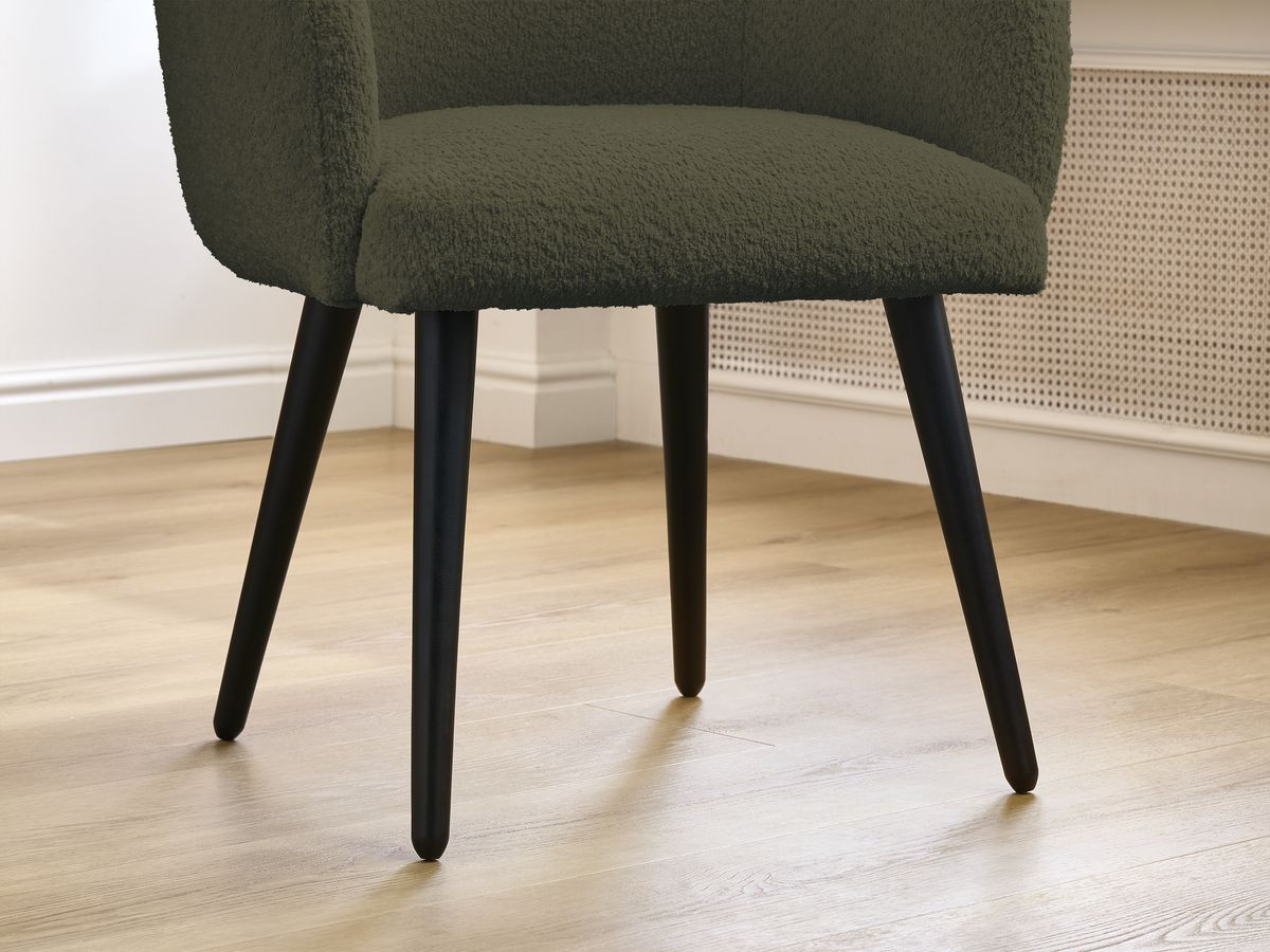 Set SOPHIE stoelen in badstof en zwarte Scandinavische poten