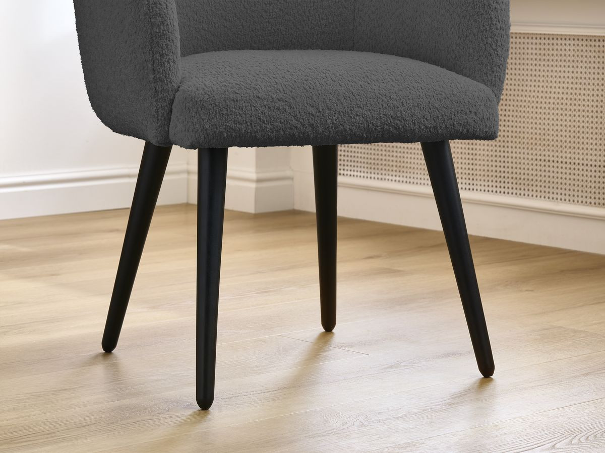 Lot de chaises SOPHIE tissu bouclette et pieds scandinaves noirs