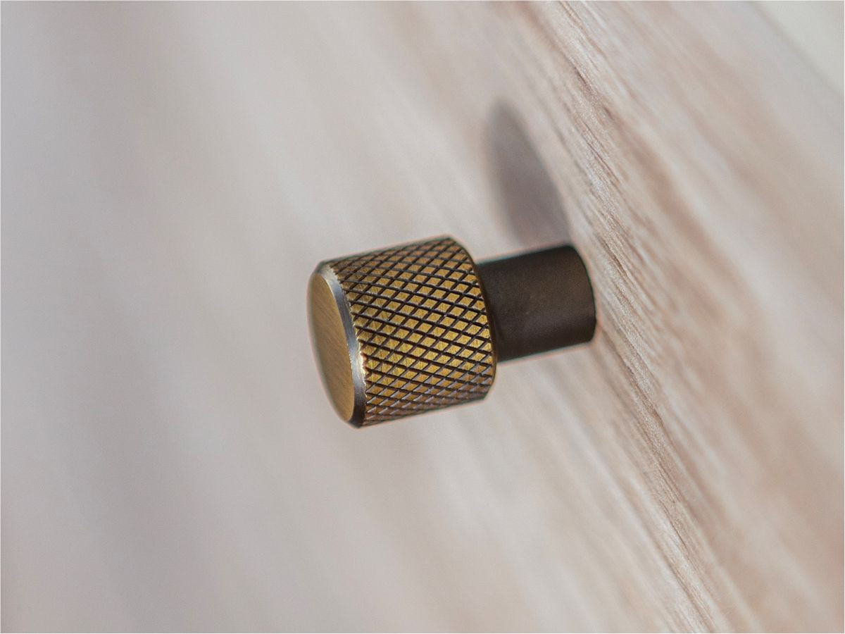 MADDY opbergbed + 2 nachtkastjes + ladekast + kledingkastset