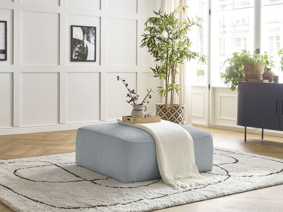 Pouf LEOPOLD texturé gris clair