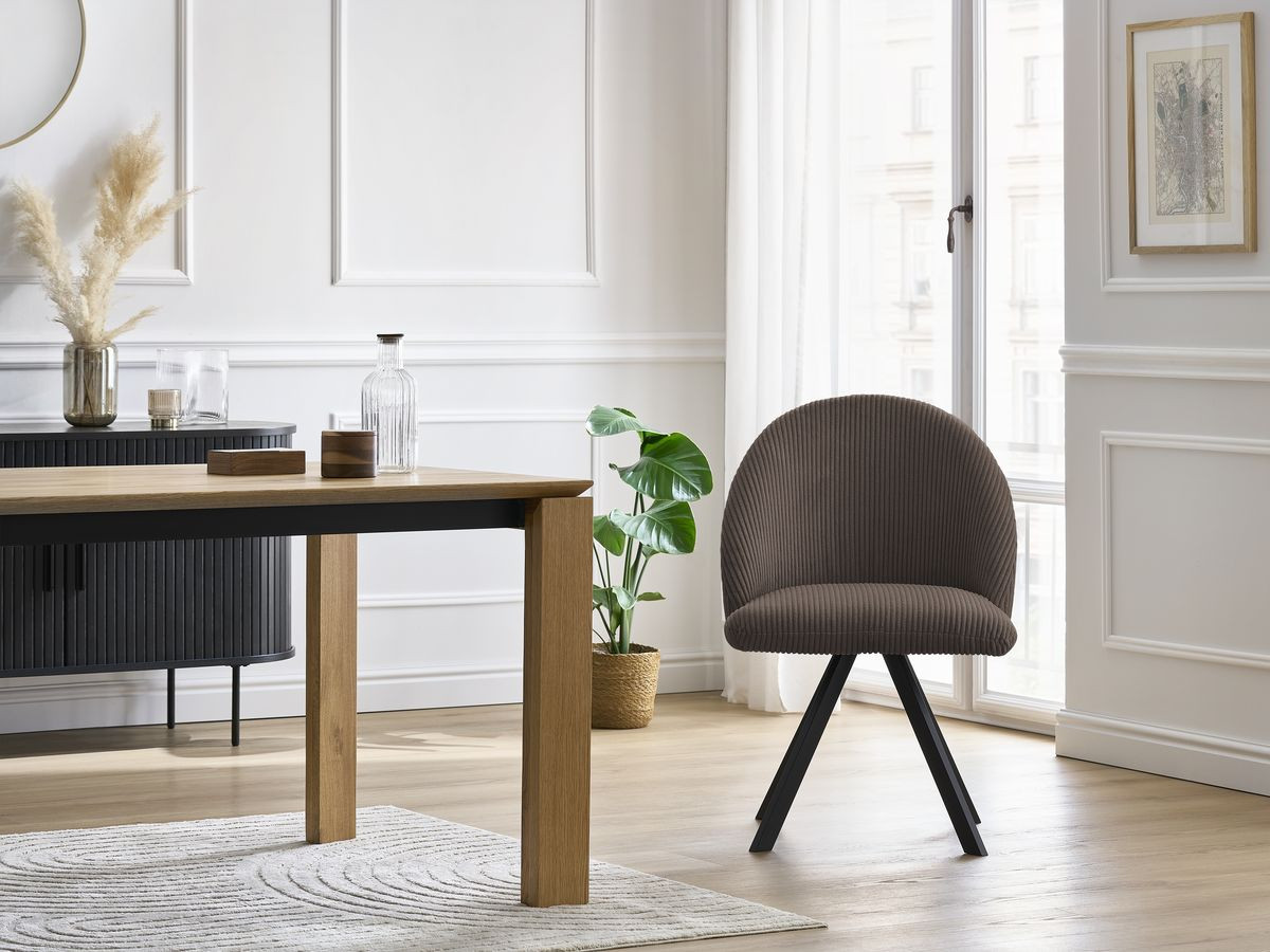 Chaise LALIE tissu velours côtelé et pieds étoile