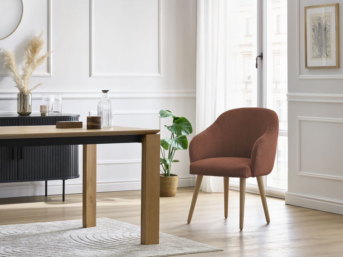 Chaise SOPHIE tissu velours côtelé et pieds scandinaves bois