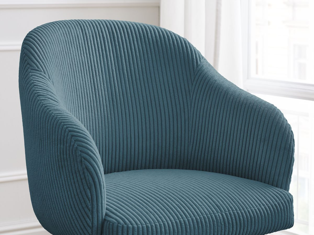 Chaise SOPHIE tissu velours côtelé et pieds scandinaves bois