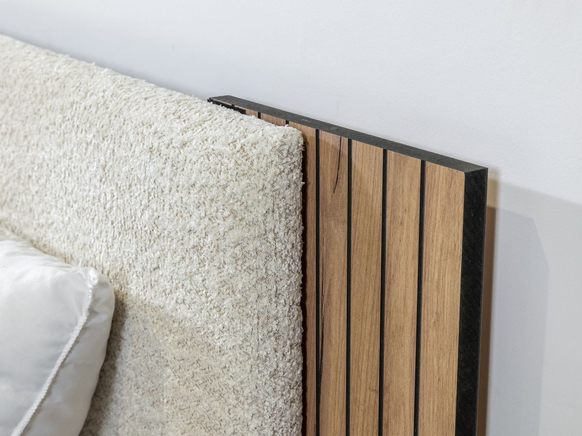 Lit LIOR lattes massives pieds en bois naturel