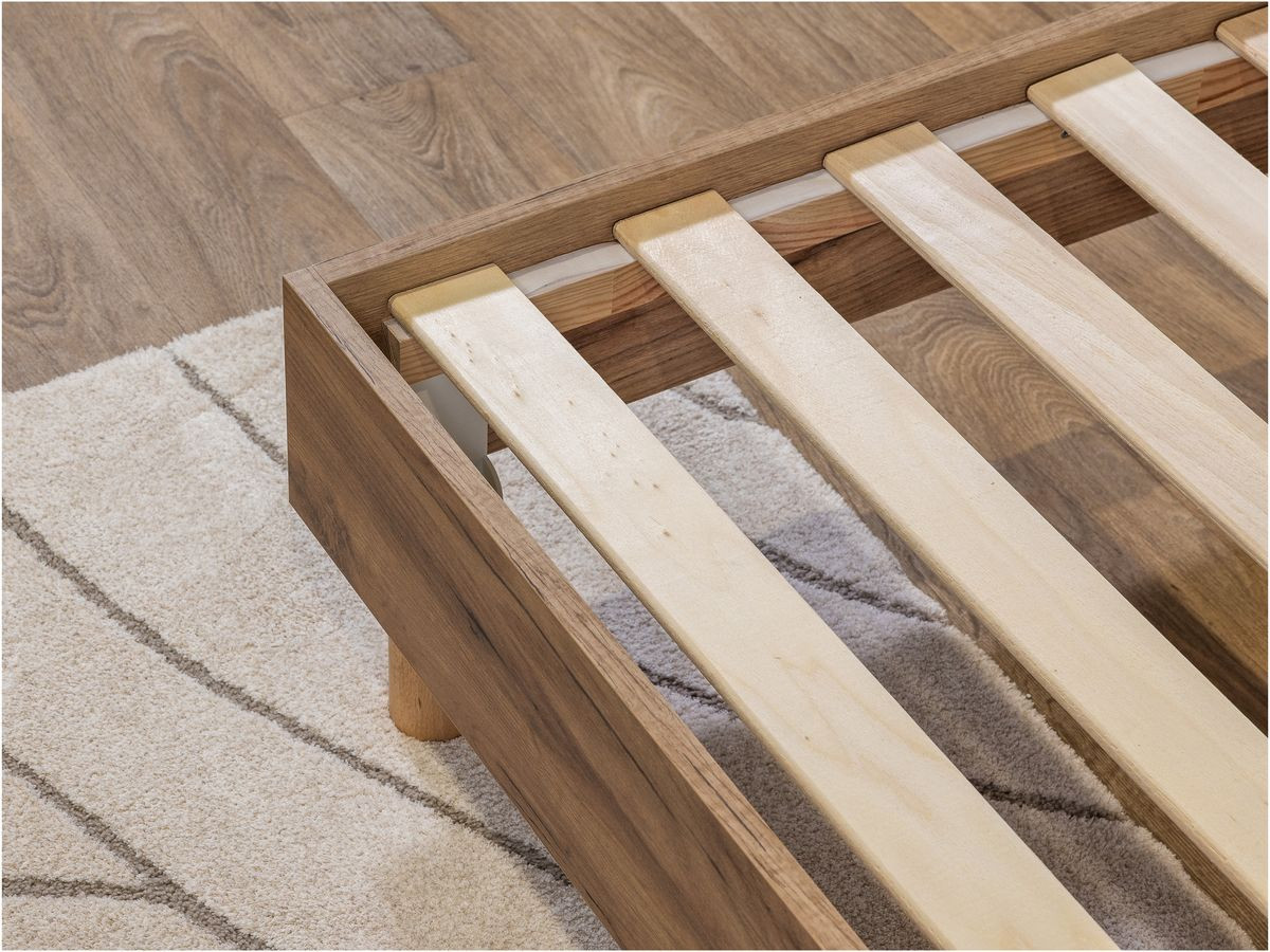 Lit LIOR lattes massives pieds en bois naturel