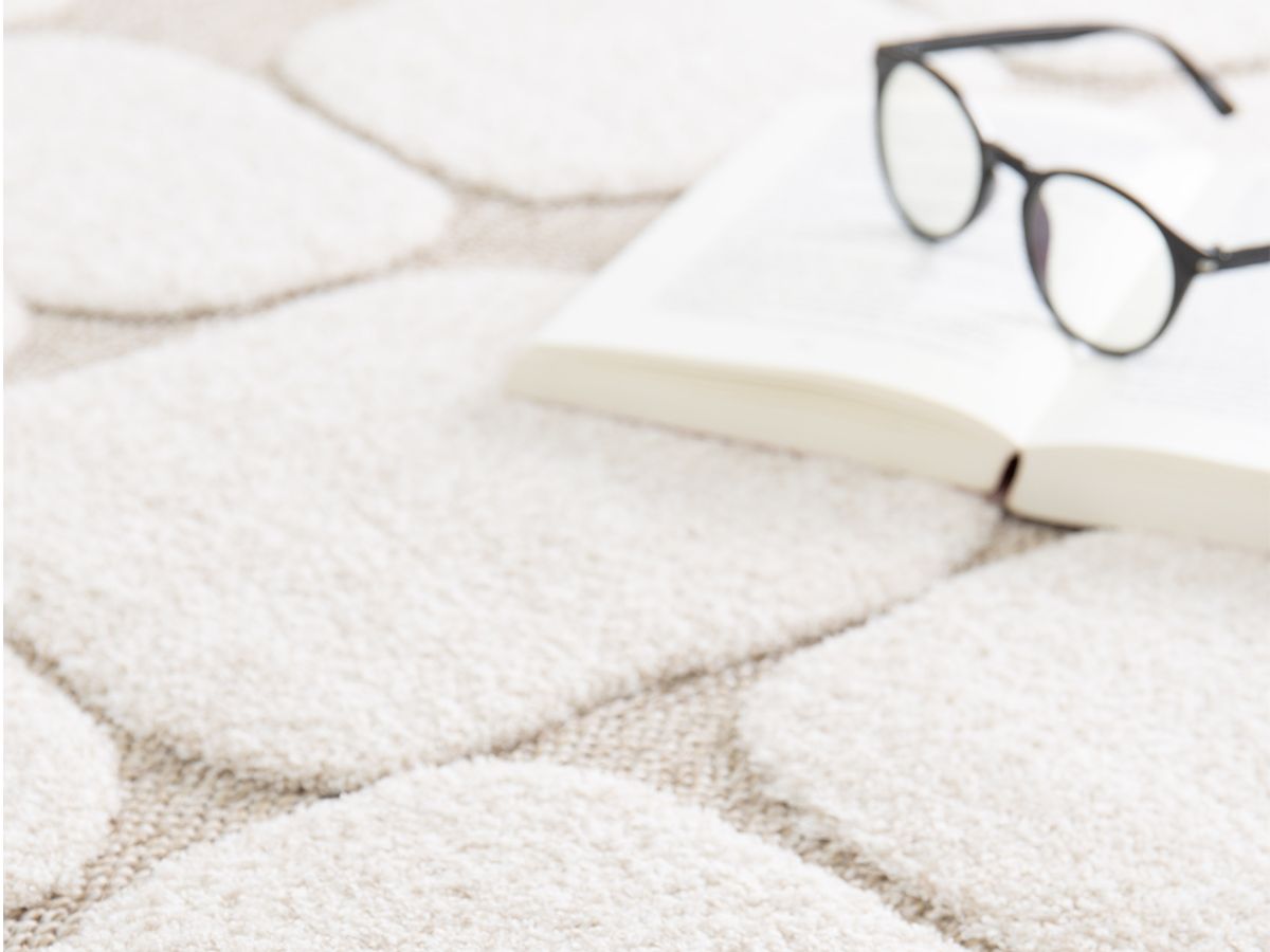 ROKU laagpolig vloerkleed met abstract patroon