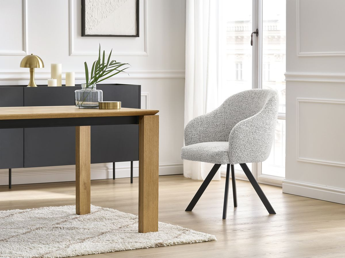 Set SOPHIE stoelen in gemêleerde stof en stervormige poten