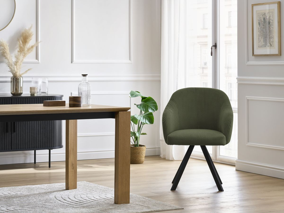 Chaise SOPHIE tissu velours côtelé et pieds étoile