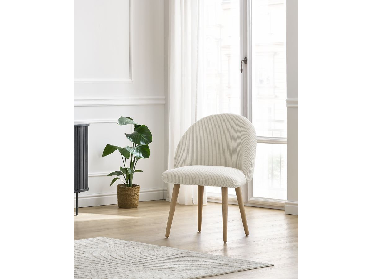 LALIE stoel in corduroy stof en Scandinavische houten poten