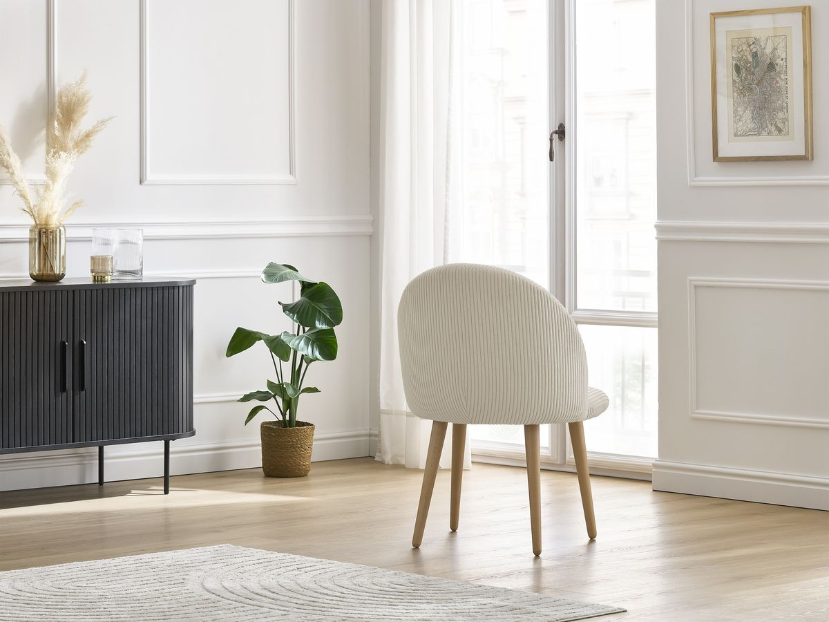 LALIE stoel in corduroy stof en Scandinavische houten poten